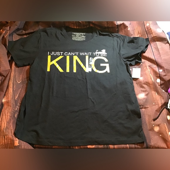 Disney Other - Disney store “I just can’t wait to be king” T-shirt size 2XL-NWT